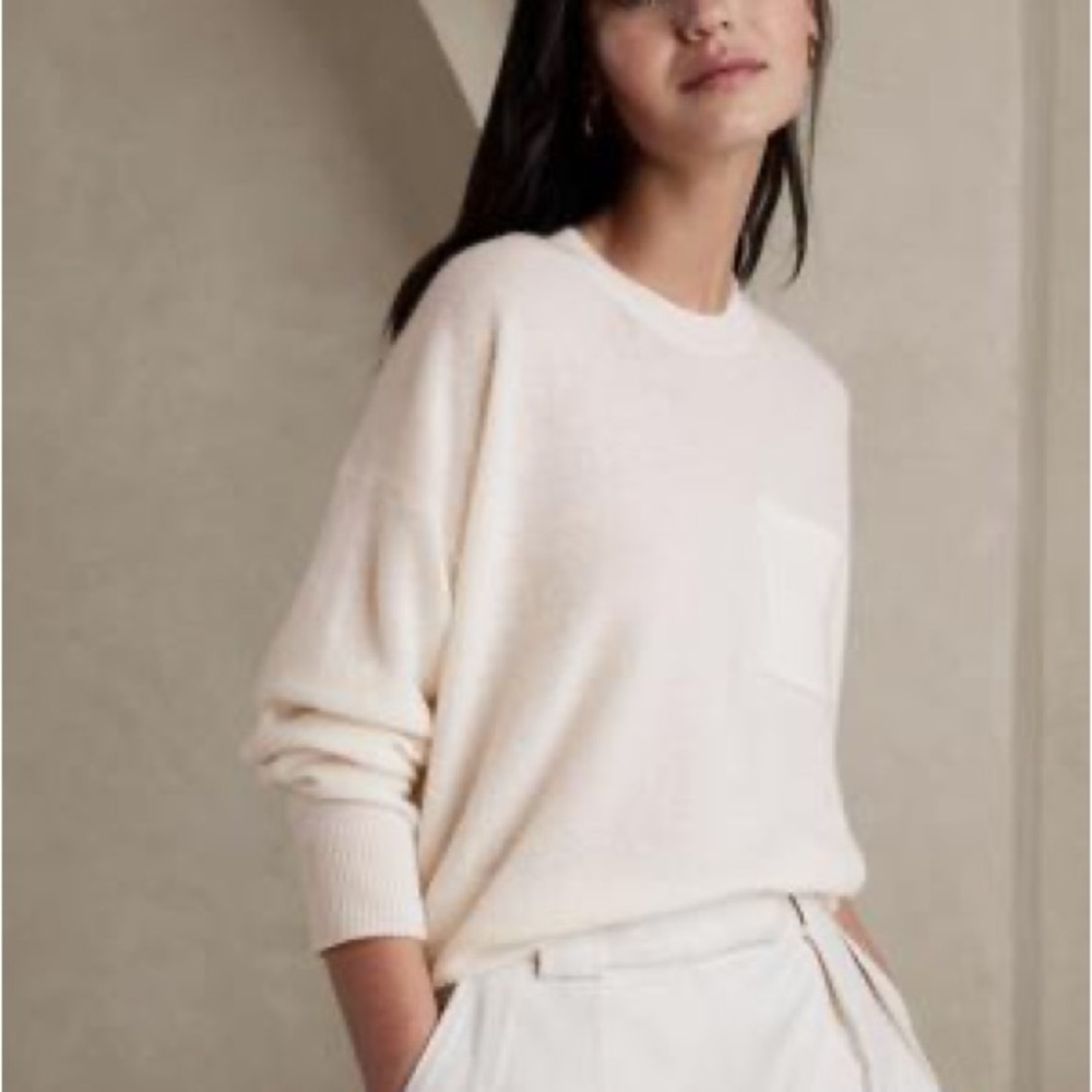 Banana Republic 100% Cashmere Women's Cream Sweater with Pocket